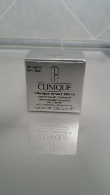 Clinique smart spf 15