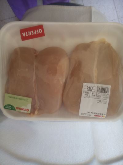 petto di pollo intero