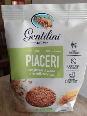 Piaceri con fiocchi d'avena e cereali croccanti