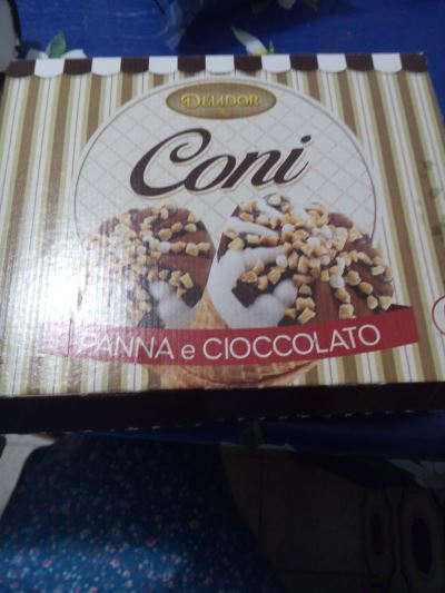 Coni panna e cioccolato