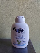 Intimo antibatterico con estratto di tea tree 