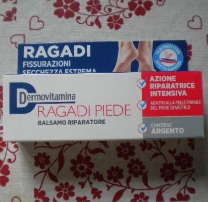 Dermovitamina ragadi piede