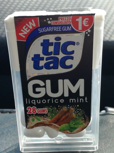 TIC TAC GUM liquorice mint