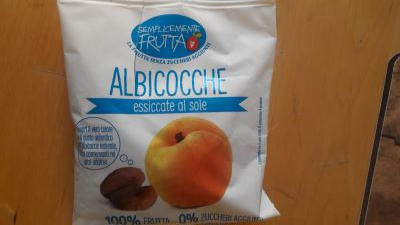 ALBICOCCHE essiccate al sole