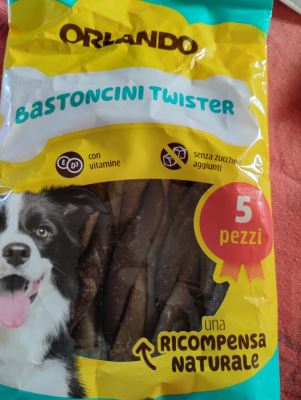 Bastoncini Twister Cibo complementare per cani. 