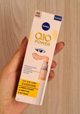 Q10 Power 3 in 1 eyes cushion