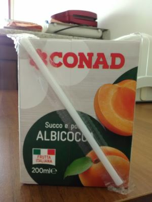 Succo e polpa di albicocca