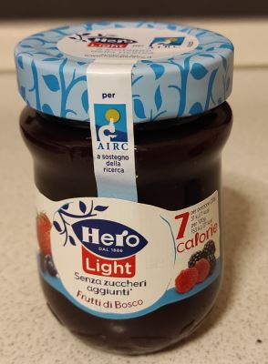 Marmellata Hero Light ai frutti di bosco